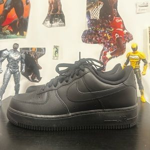 Nike Air Force 1 '07 Low Triple Men's Black CW2288-001 Size 9 NWOB